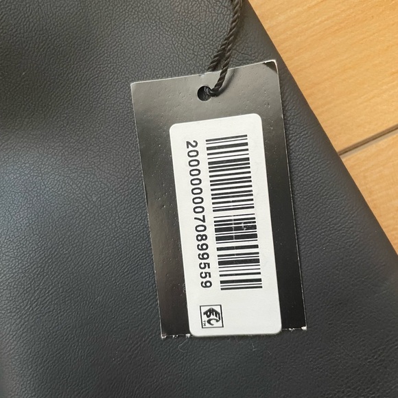 BNWT Express Faux Leather Pencil Skirt, Size S. - Picture 6 of 8